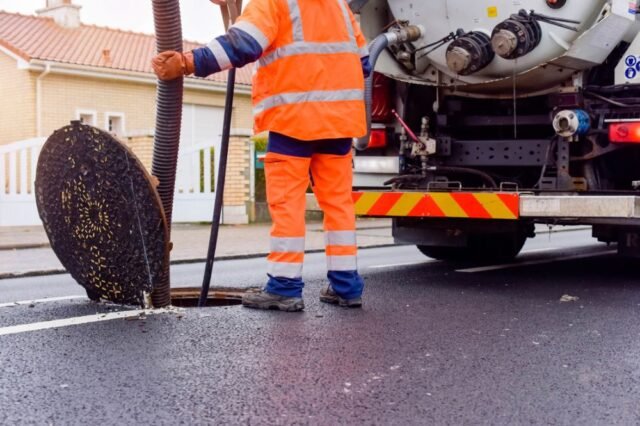 Sewer Cleaning Machine